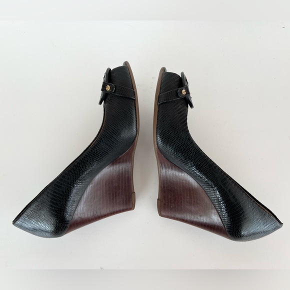 Tory Burch Mini Miller Lizard Textured Leather Peep Toe Wedge Heels in Black, 7 - Picture 7 of 15